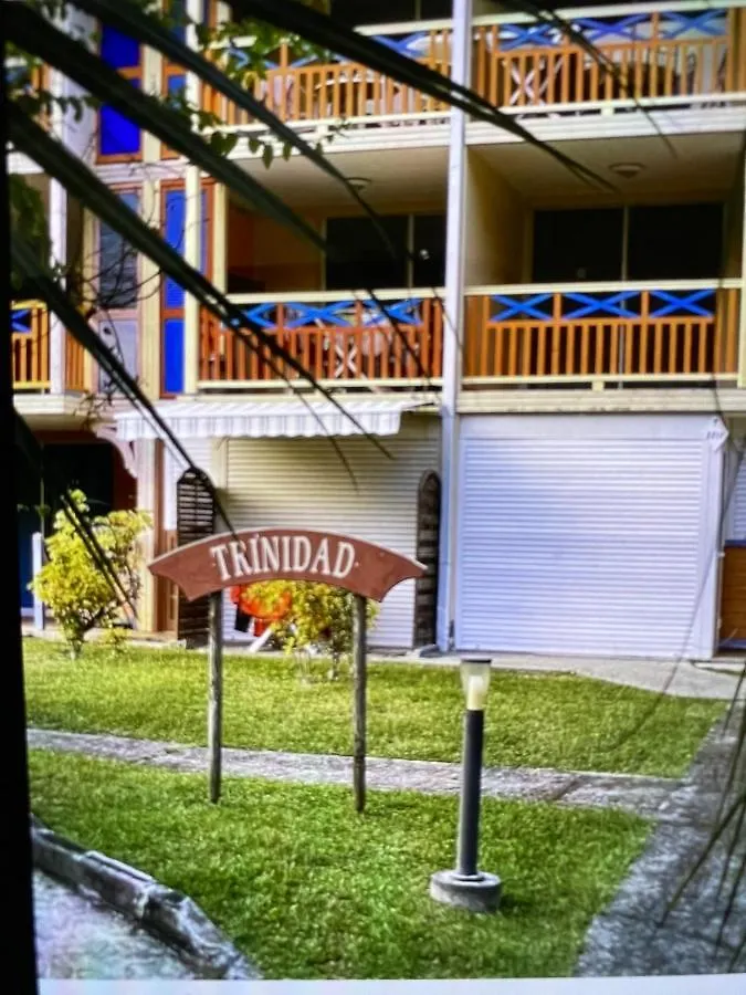 Studio Confortable A Sainte Anne 25 M² Parking Inclus Apartment Sainte-Anne